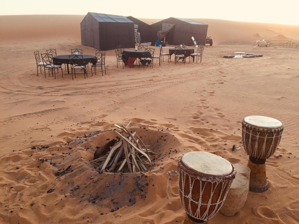 Erg Chebbi Stars Camp 梅尔祖卡 外观 照片