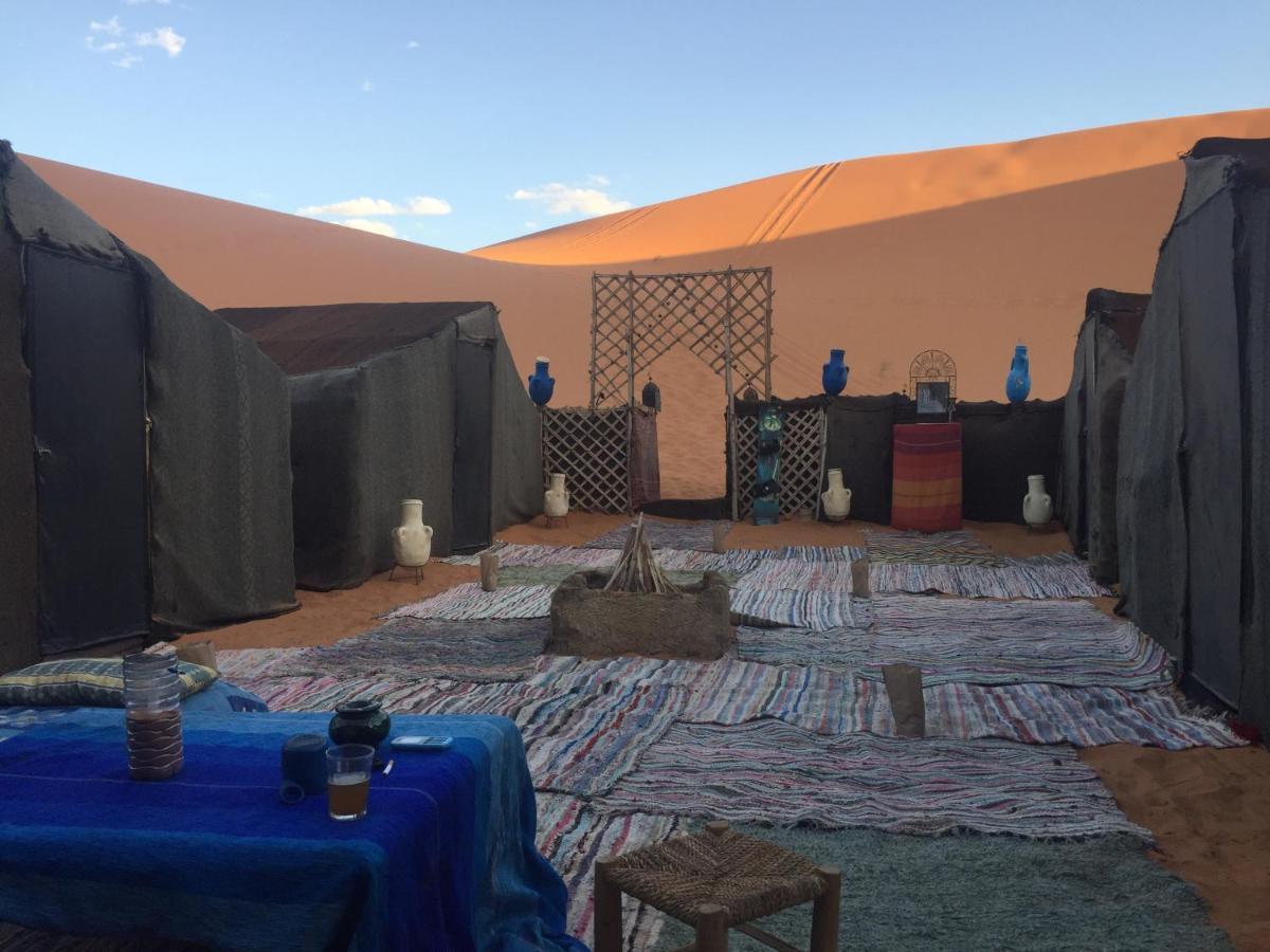 Erg Chebbi Stars Camp 梅尔祖卡 外观 照片