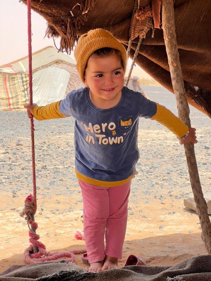 Erg Chebbi Stars Camp 梅尔祖卡 外观 照片