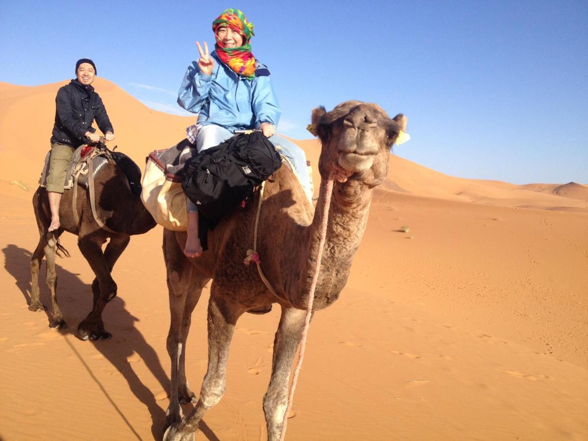 Erg Chebbi Stars Camp 梅尔祖卡 外观 照片