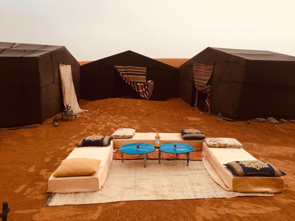 Erg Chebbi Stars Camp 梅尔祖卡 外观 照片